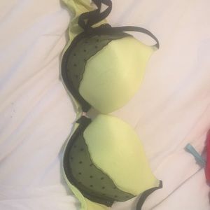 Victoria secrets bra